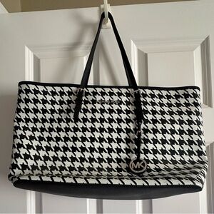 Michael Kors Black and White Houndstooth Tote